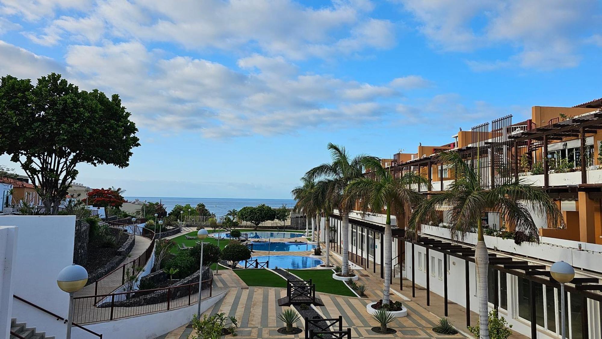 Апартаменти Ocean Breeze Retreat Сан-Мігель-де-Абона Екстер'єр фото
