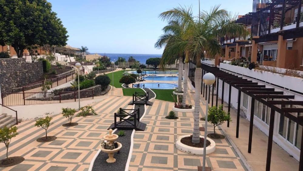 Апартаменти Ocean Breeze Retreat Сан-Мігель-де-Абона Екстер'єр фото